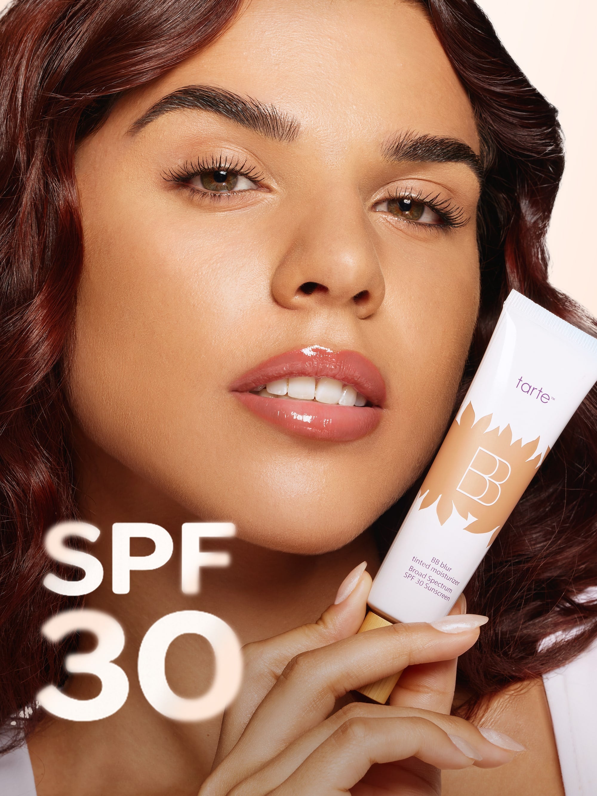 BB blur tinted moisturizer SPF 30 - tube with leaves